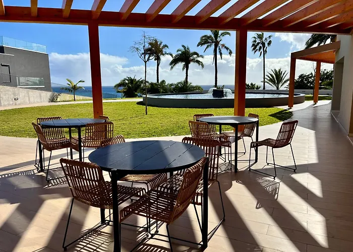 Dream - Everything Deserve! Funchal (Madeira)